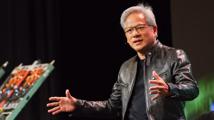 Jensen Huang tại CES 2026
